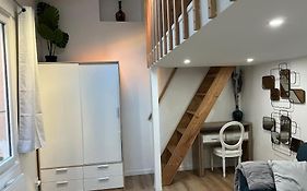 Paris : charmant 2 pièces au calme
